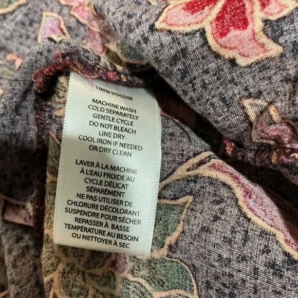 🍓 Beach Lunch Lounge Beachlunchlounge Floral Button Down Long Sleeve Shirt - XL - Picture 5 of 5